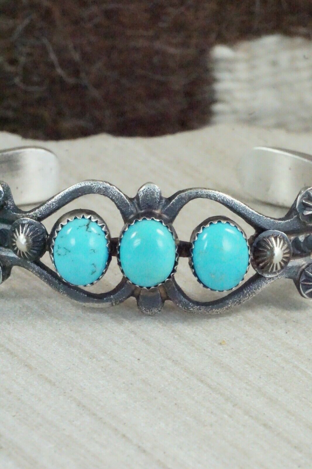 Turquoise and Sterling Silver Bracelet - Eva & Linberg Billah