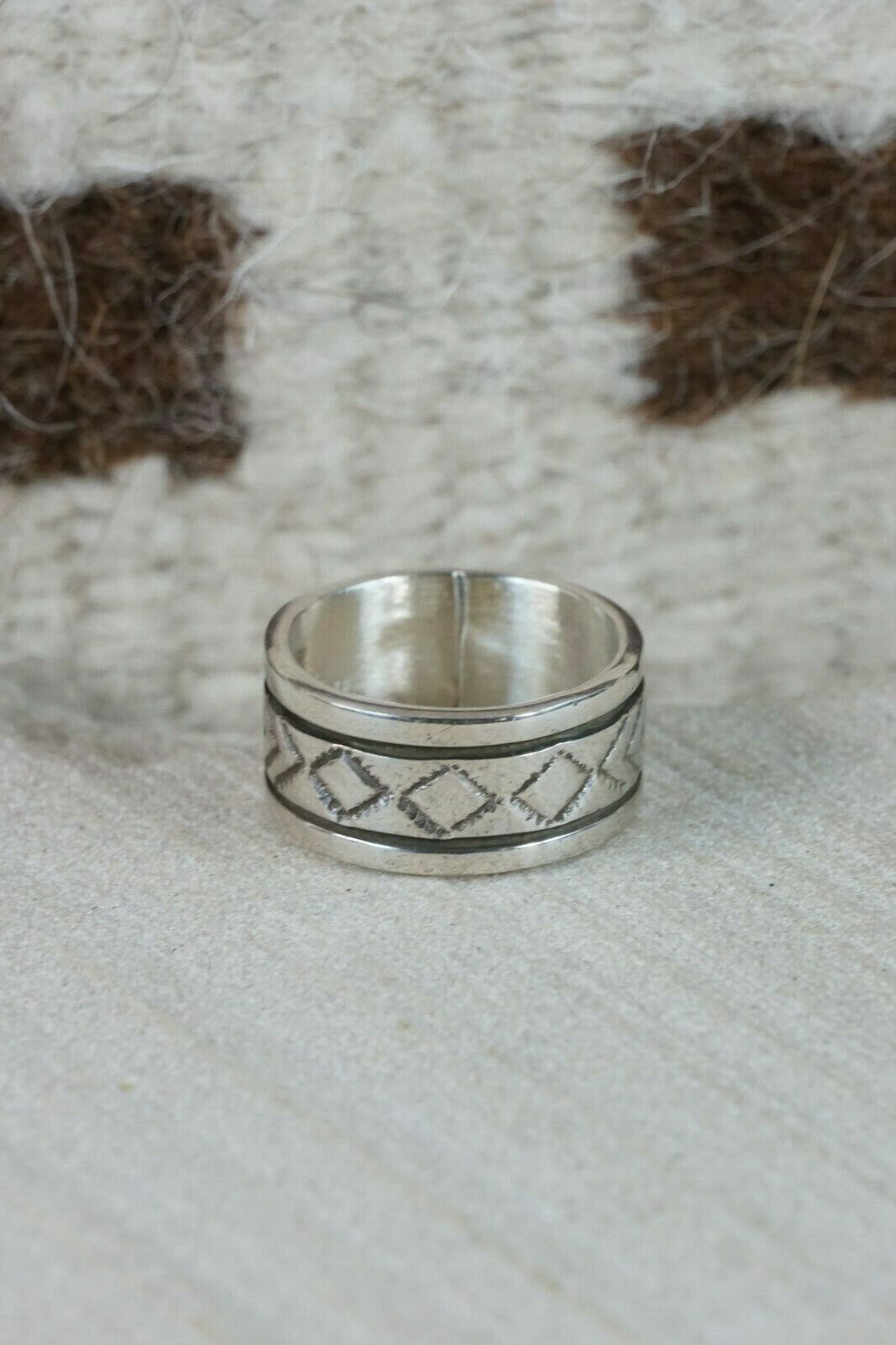 Navajo Sterling Silver Ring - Bruce Morgan - Size 7.5 - High Lonesome Trading