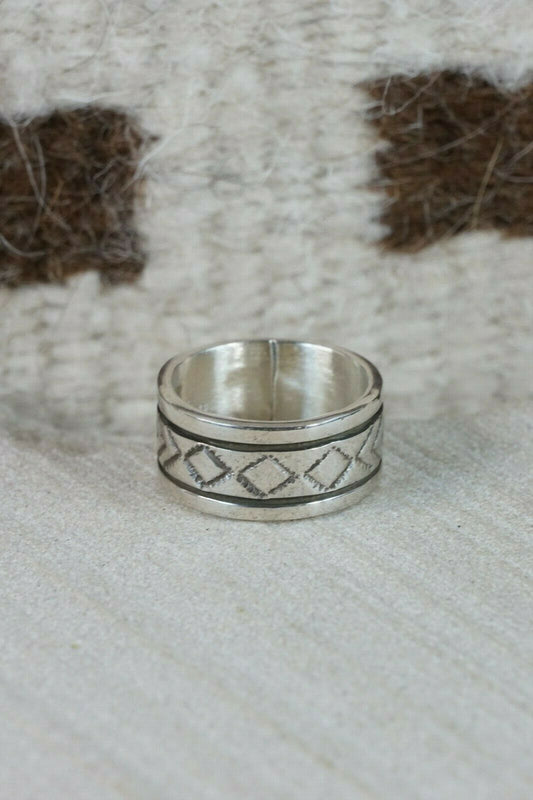 Navajo Sterling Silver Ring - Bruce Morgan - Size 7.5 - High Lonesome Trading