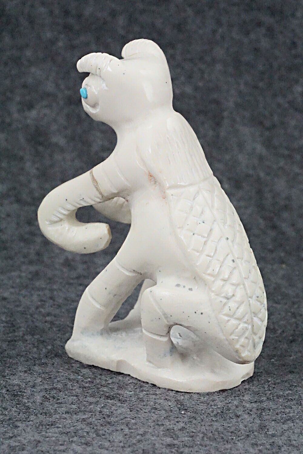 Praying Mantis Zuni Fetish Carving - Colton Kaamasee