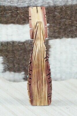Corn Maiden Zuni Fetish Carving - Carl Etsate