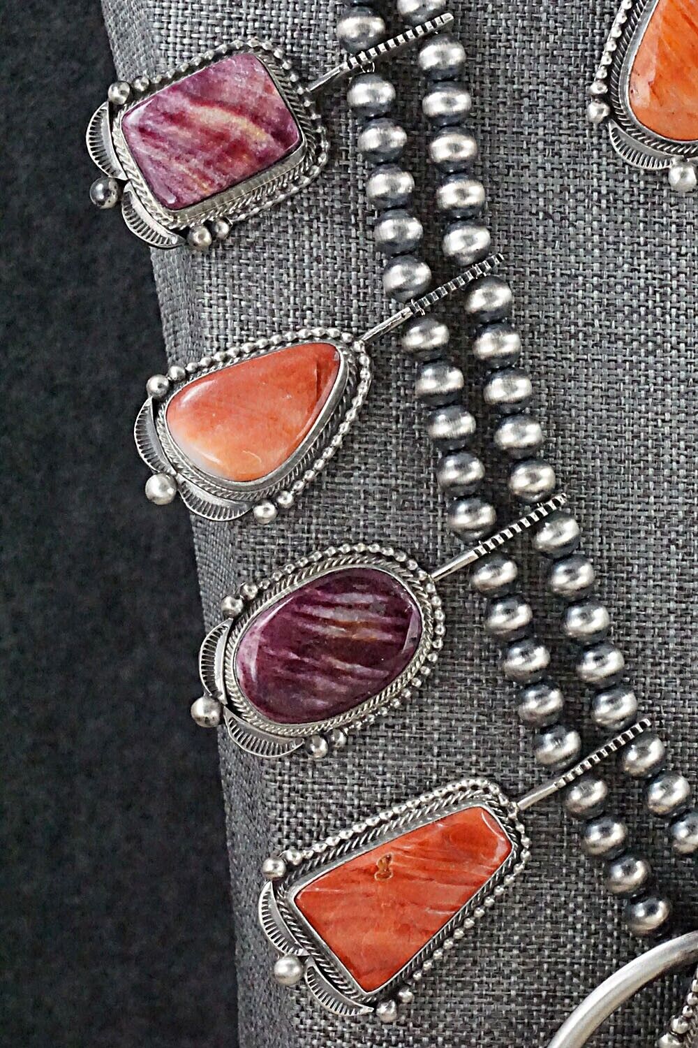 Spiny Oyster & Sterling Silver Squash Blossom Set - Tom Lewis
