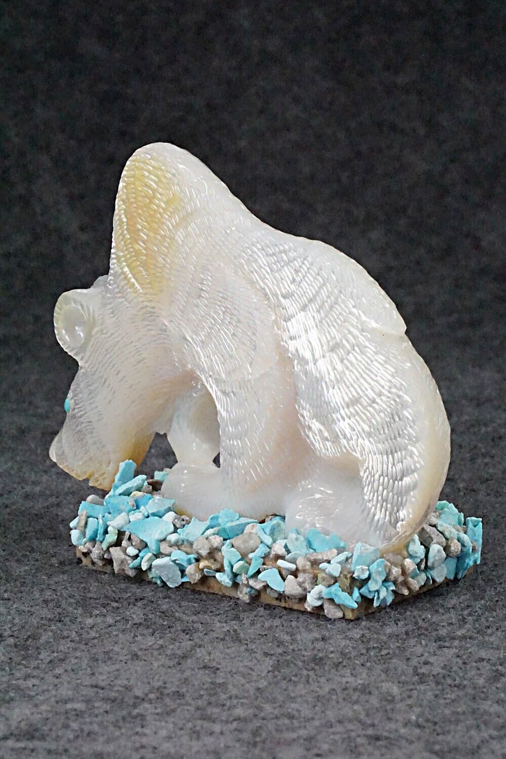 Bear Zuni Fetish Carving - Randy Lucio
