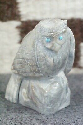 Owl Zuni Fetish Carving - Derrick Kaamasee