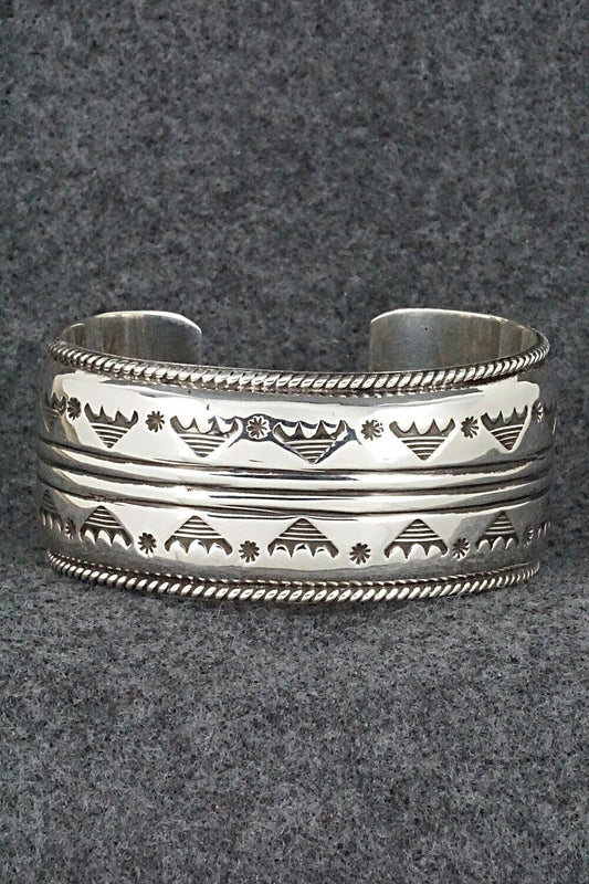 Sterling Silver Bracelet - Emerson Delgarito