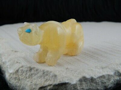 Bear Zuni Fetish Carving - Jon Quam - High Lonesome Trading