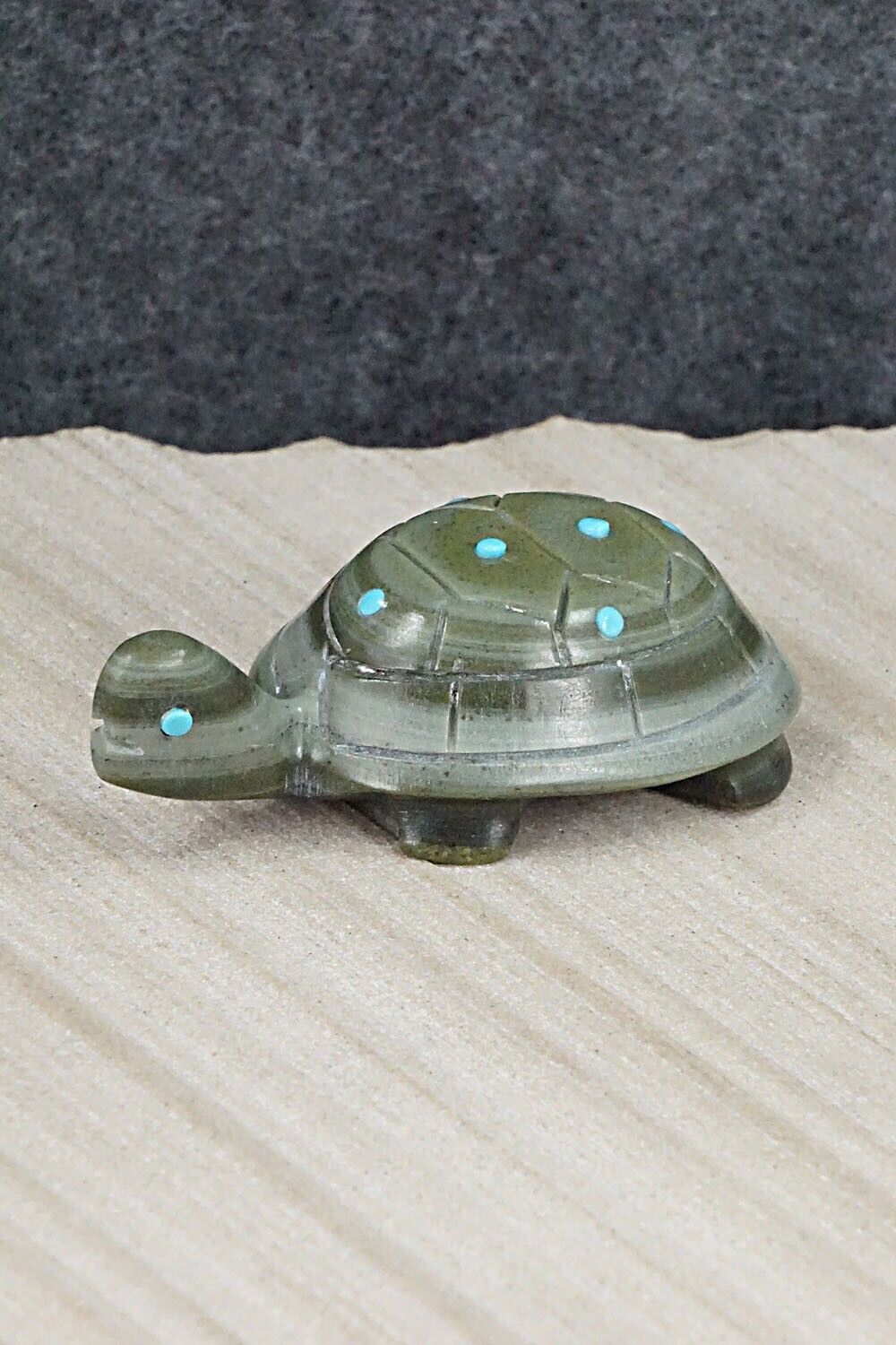 Turtle Zuni Fetish Carving - Ronnie Lunasee