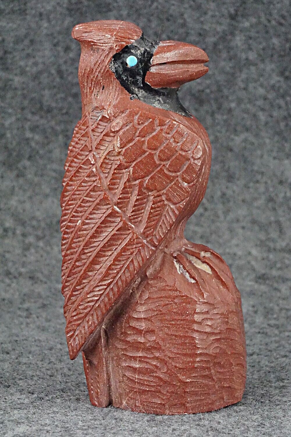 Cardinal Bird Zuni Fetish Carving - Derrick Kaamasee