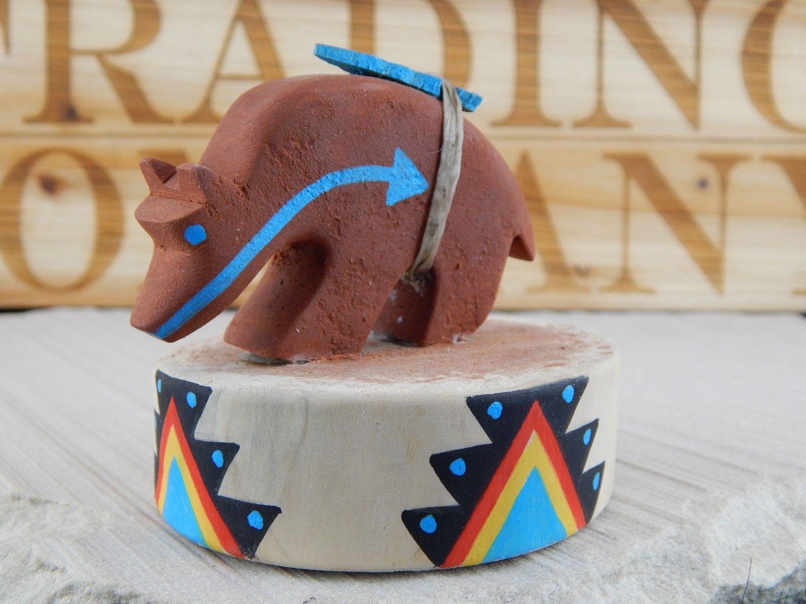 Bear Zuni Fetish Carving - Eldred Sanchez - High Lonesome Trading