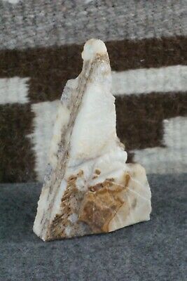 Eagle Zuni Fetish Carving - Jon Quam