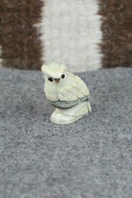 Owl Zuni Fetish Carving - Edison Bobelu