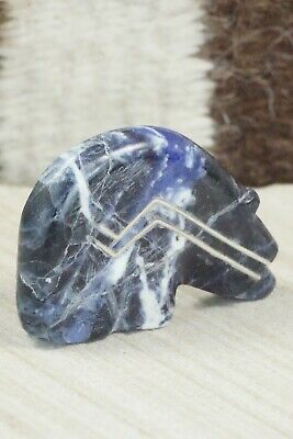 Bear Zuni Fetish Carving - Kenny Chavez
