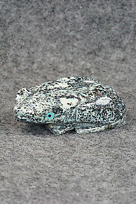 Frog Zuni Fetish Carving - Alex Tsethlikai