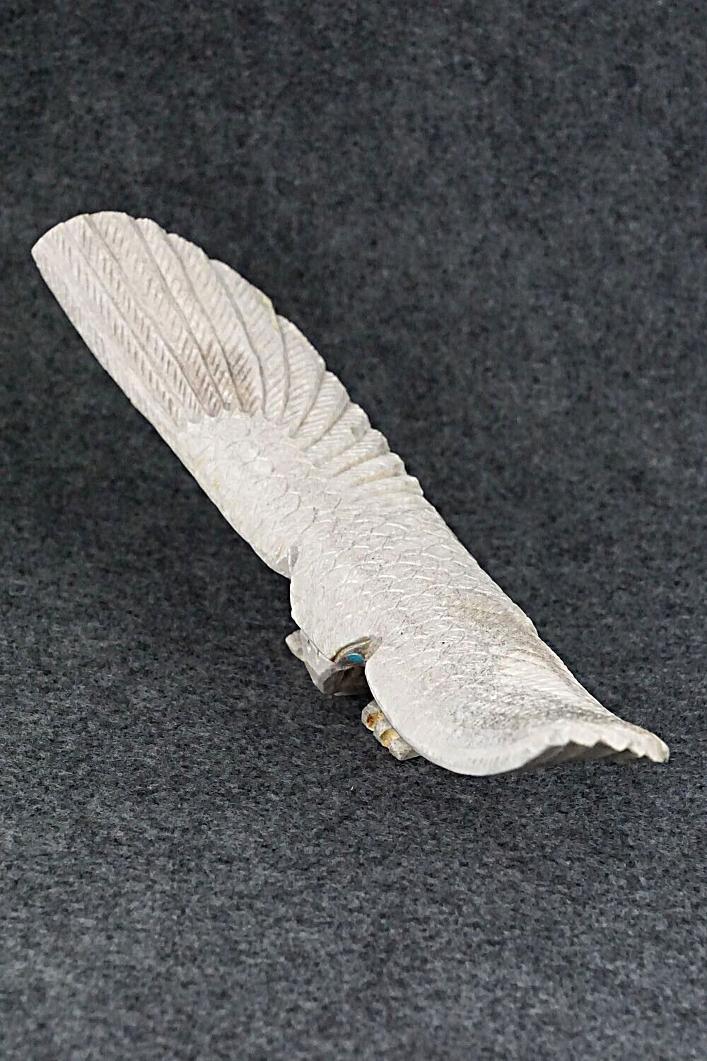 Eagle Zuni Fetish Carving - Garrick Weeka