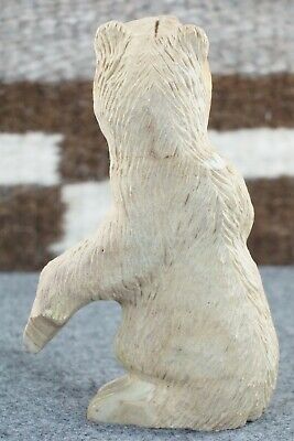 Bear Zuni Fetish Carving - Albert Eustace
