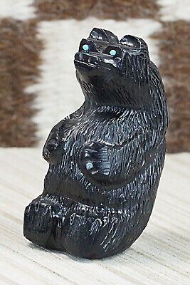 Bear Zuni Fetish Carving - Mike Tucson