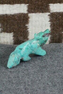 Wolf Zuni Fetish Carving - Kevin Quam