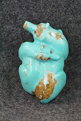 Bear Zuni Fetish Carving - Albert Eustace