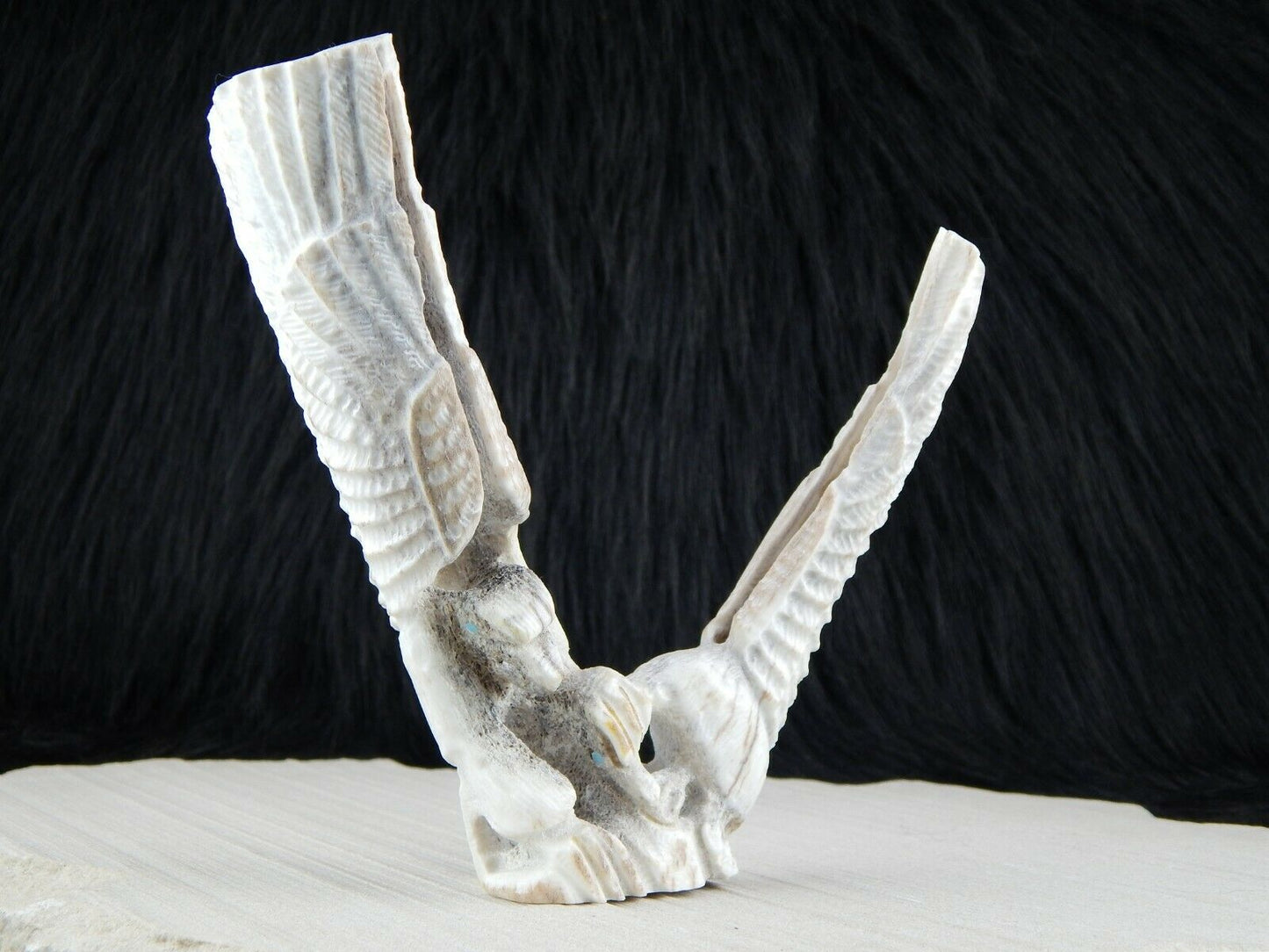 Eagle Zuni Fetish Carving - Jerrold Lahaleon - High Lonesome Trading