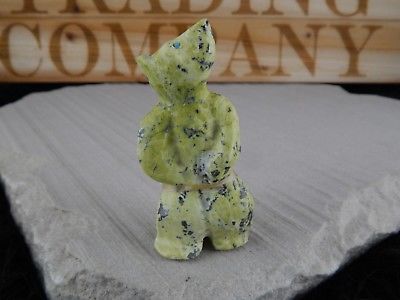 Bear Zuni Fetish Carving - Jimmy Yawakia - High Lonesome Trading