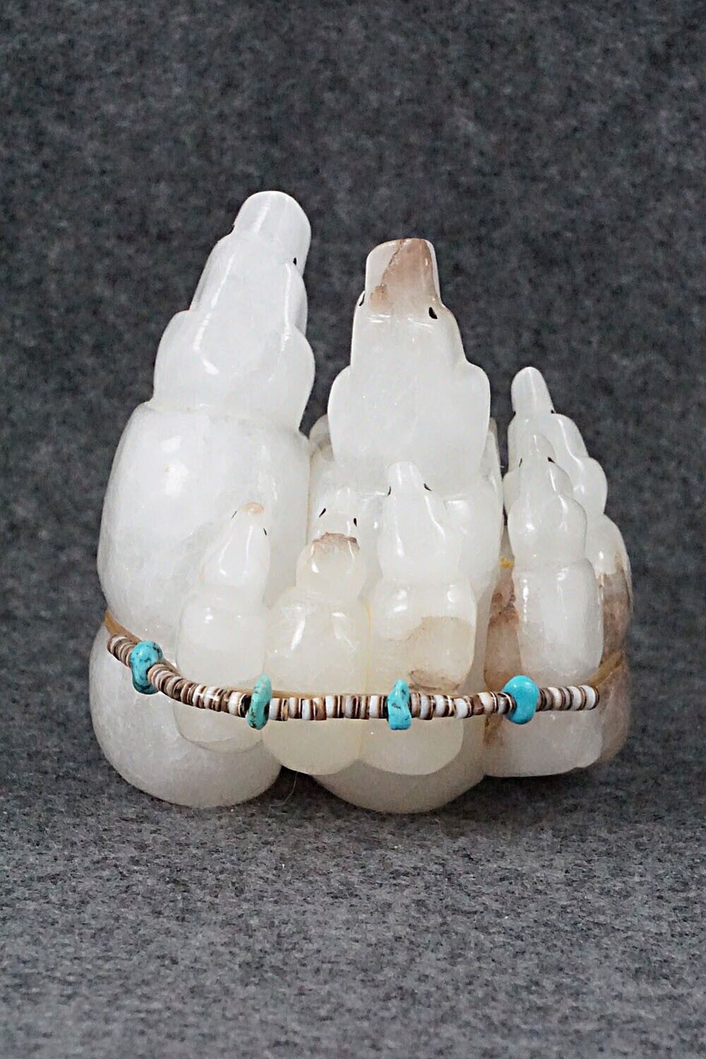Bear Zuni Fetish Carving - Ed Lementino