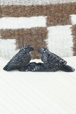 Crows Zuni Fetish Carving - Tony Mackel
