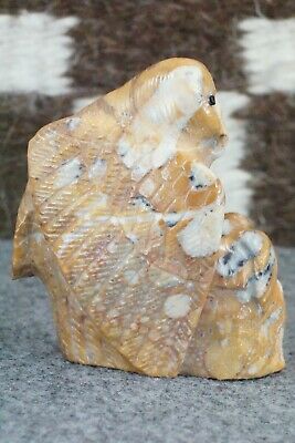 Owl Zuni Fetish Carving - Derrick Kaamasee
