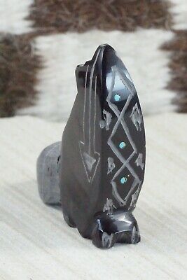 Wolf Zuni Fetish Carving - Russell Shack