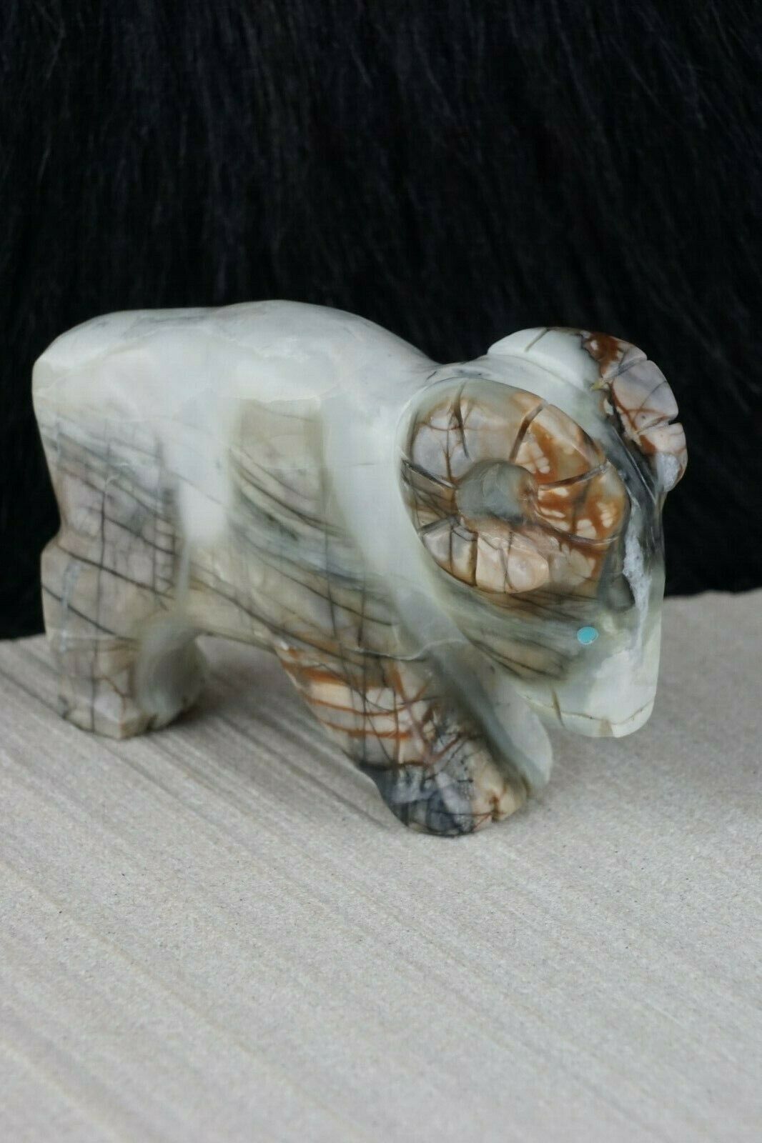 Ram Zuni Fetish Carving - Kevin Quam - High Lonesome Trading