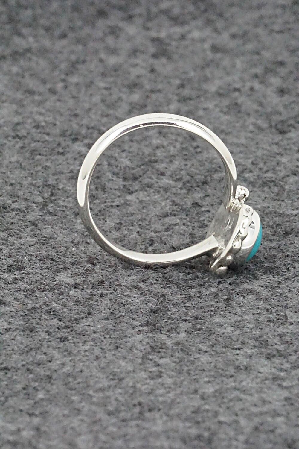 Turquoise & Sterling Silver Ring - William Begay - Size 7