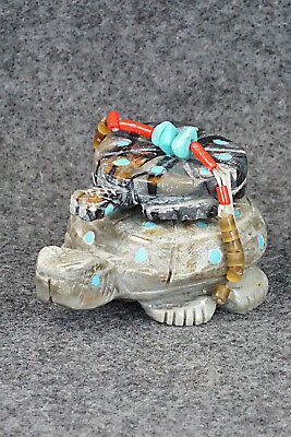 Turtle Zuni Fetish Carving - Stafford Chimoni