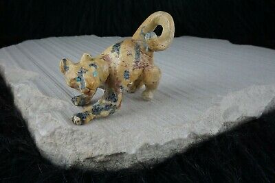 Mountain Lion Zuni Fetish Carving - Dan Quam - High Lonesome Trading