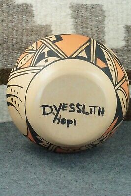 Hopi Pottery - D. Yesslith