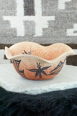 Zuni Pottery - Deldrick Cellicion