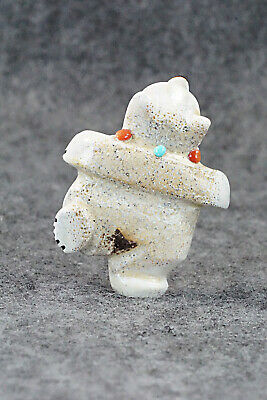 Bear Zuni Fetish Carving - Claudia Peina