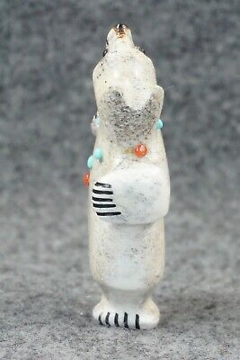 Bear Zuni Fetish Carving - Claudia Peina