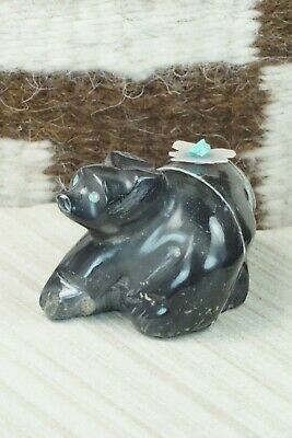 Bear Zuni Fetish Carving - Ariane Quam