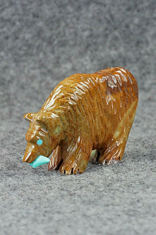 Bear Zuni Fetish Carving - Andres Quandelacy