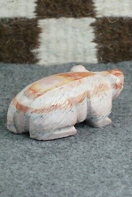 Badger Zuni Fetish Carving - Derrick Kaamasee