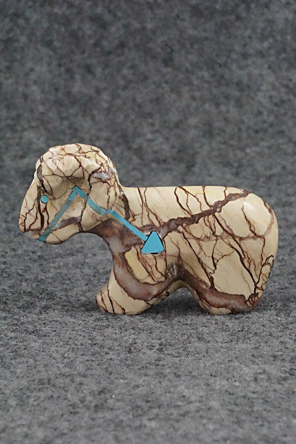 Ram Zuni Fetish Carving - Rodney Laiwakete