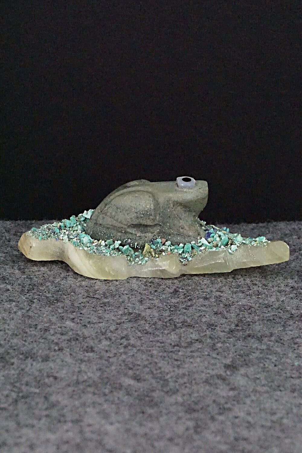 Frog Zuni Fetish Carving - Justin Natewa