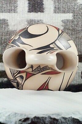 Hopi Pottery - D. Yesslith