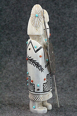 Hunter Zuni Fetish Carving - Claudia Peina