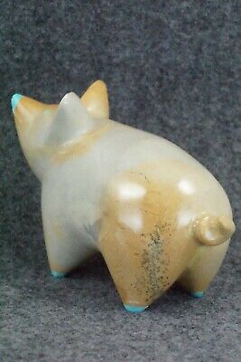 Pig Zuni Fetish Carving - Enrike Leekya