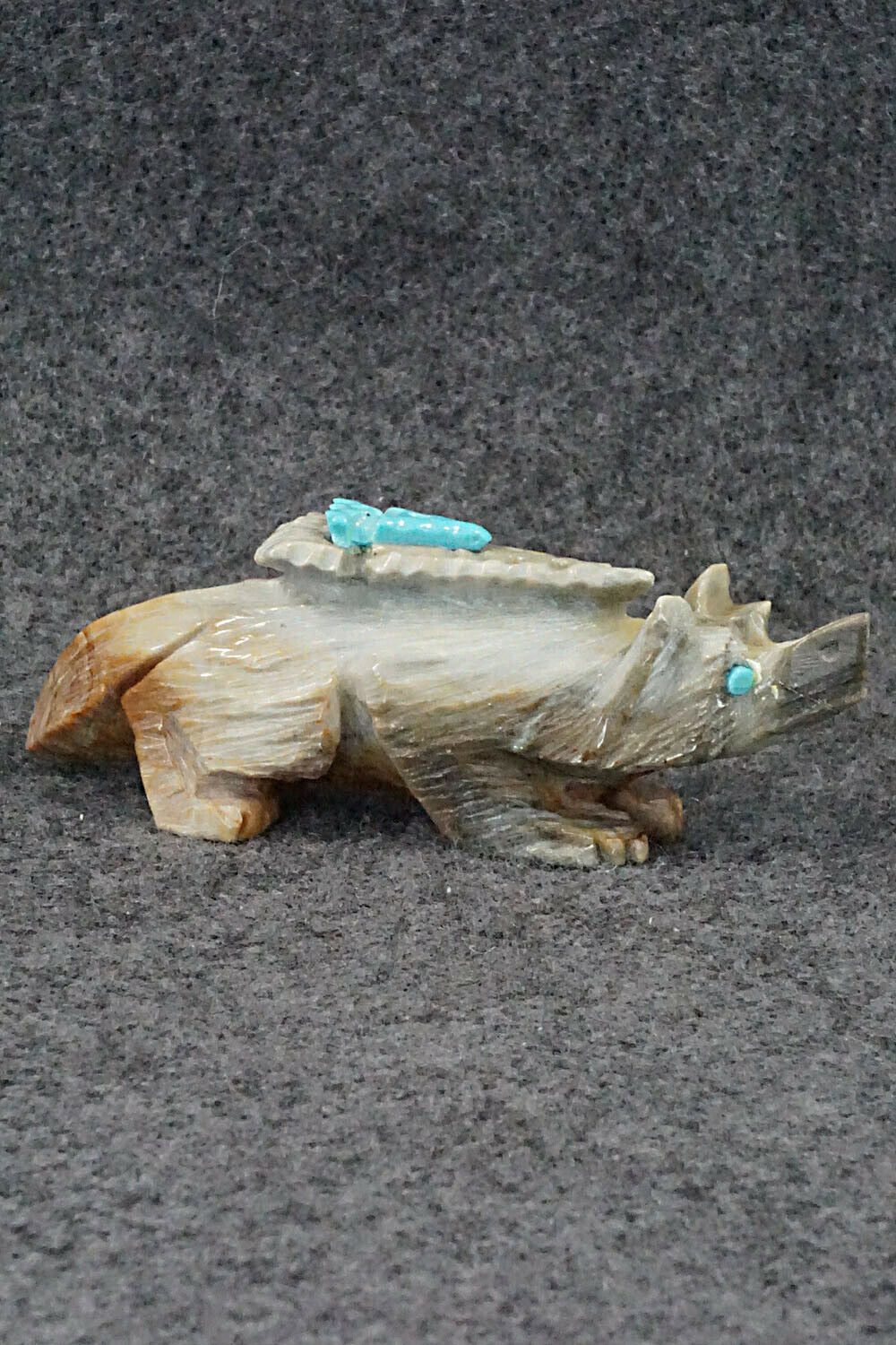 Wolf Zuni Fetish Carving - Alvin Haloo