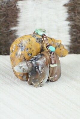 Bear Zuni Fetish Carving - Daisy Natewa