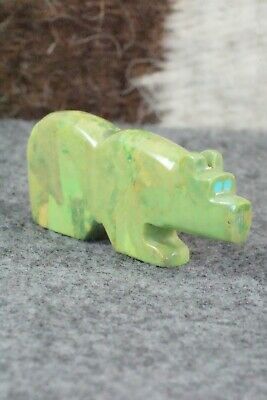 Bear Zuni Fetish Carving - Bernard Laiwakete