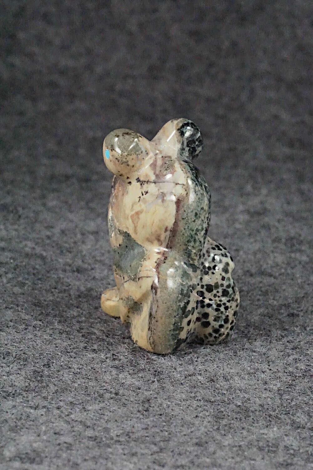 Frog Zuni Fetish Carving - Fred Weekoty