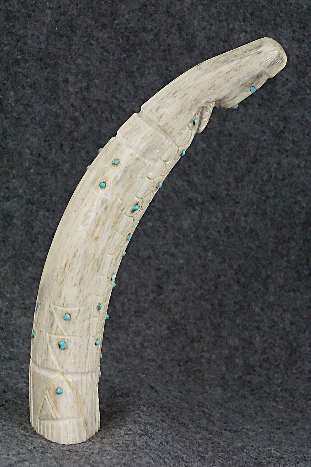 Corn Maiden Zuni Fetish Carving - Garrick Weeka