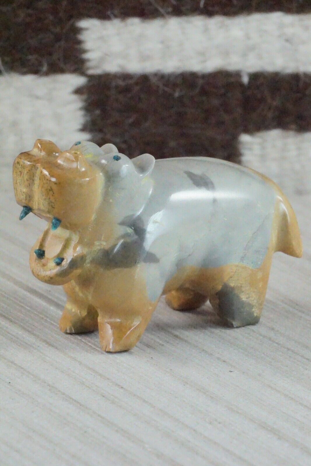 Hippo Zuni Fetish Carving - Enrike Leekya